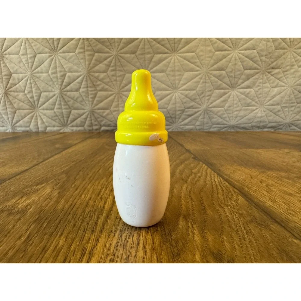 WowWee Alive Minis‎ White Tiger Cub Replacement Bottle Feed Me Yellow White Toy